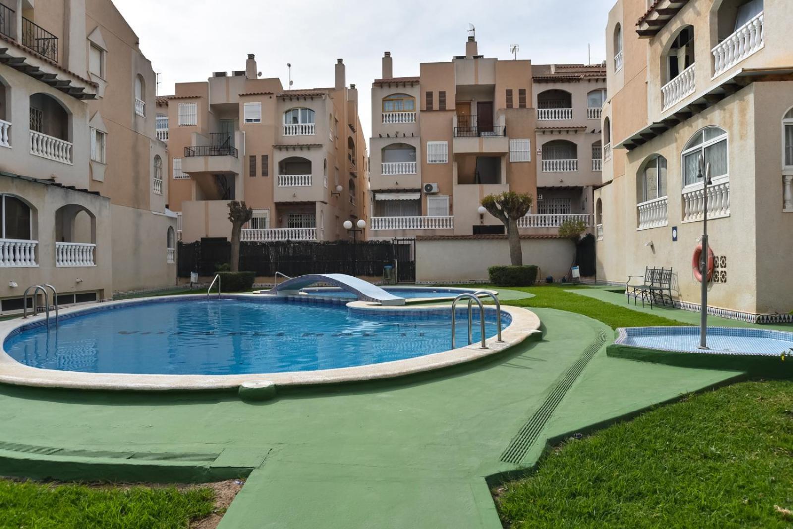 Seascape-Tranquil 3 Bedroom Town House Torrevieja Kültér fotó